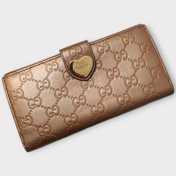 GUCCI GG Heart Signature Long Wallet - Picture 2 of 14